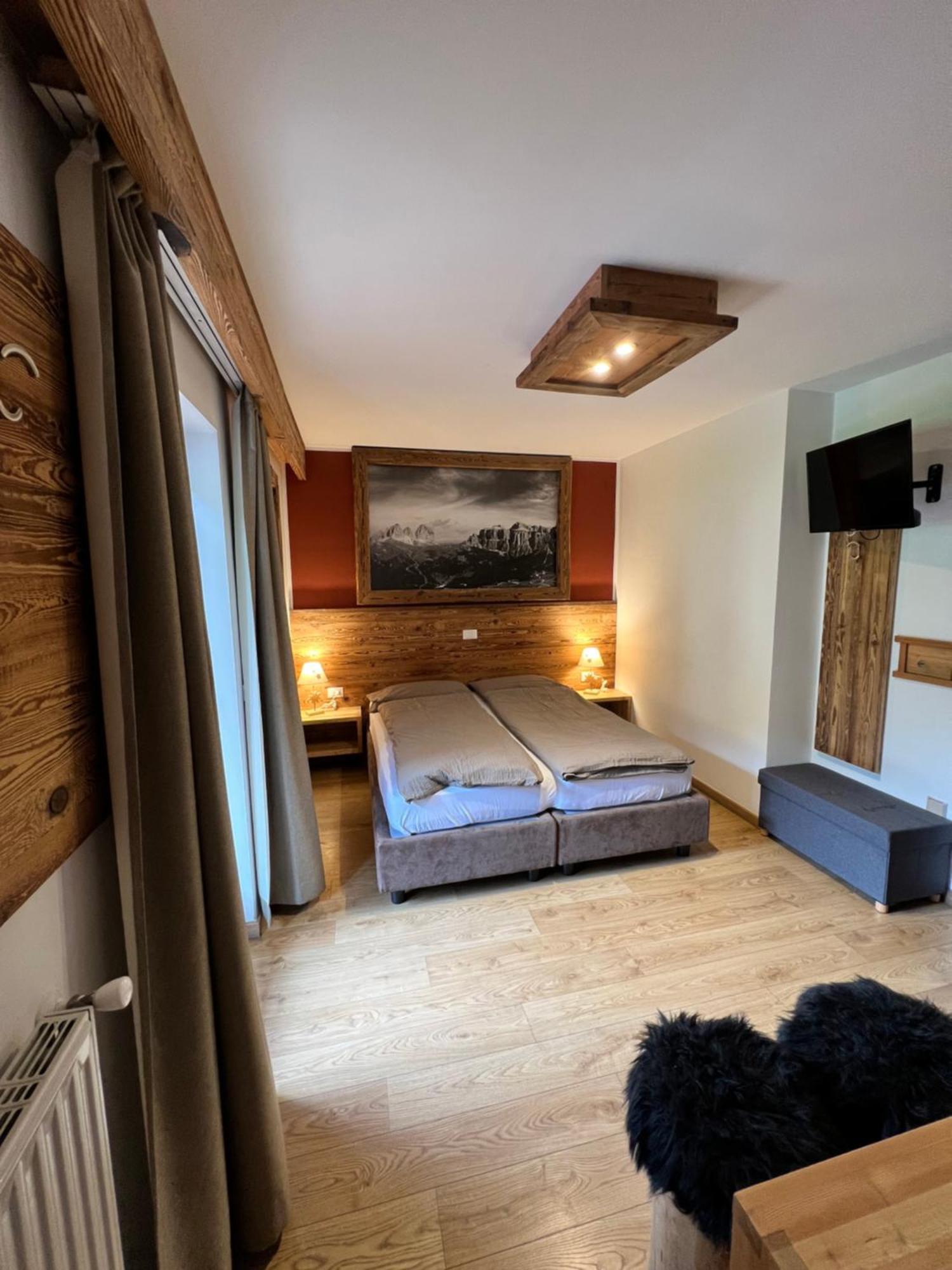 Garni Eden Bed And Breakfast โซรากา ภายนอก รูปภาพ